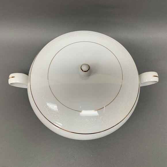 Touch of Gold Embassy Covered Vegetable Bowl Lid White Border Design Gold Trim - Picture 3 of 7